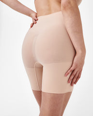 SPANXsculpt™ Seamless Power Mid-Thigh Short | Soft Nude