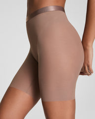 SPANXsupersmooth™ SheerSense Mid-Thigh Short | Cafe Au Lait