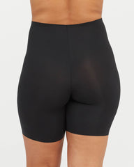 SPANXsmooth™ Fit-To-You Mid-Thigh Short | Very Black