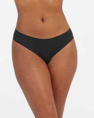 SPANXsmooth™ Fit-To-You Thong 3-Pack Box | Very Black