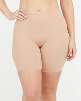 SPANXsmooth™ Fit-To-You Mid-Thigh Short | Naked 2.0