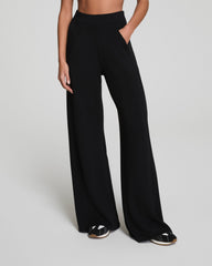SPANX AirEssentials® Wide Leg Track Pant | Very Black