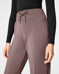 SPANX AirEssentials® Luxe Tapered Pant | Smoke