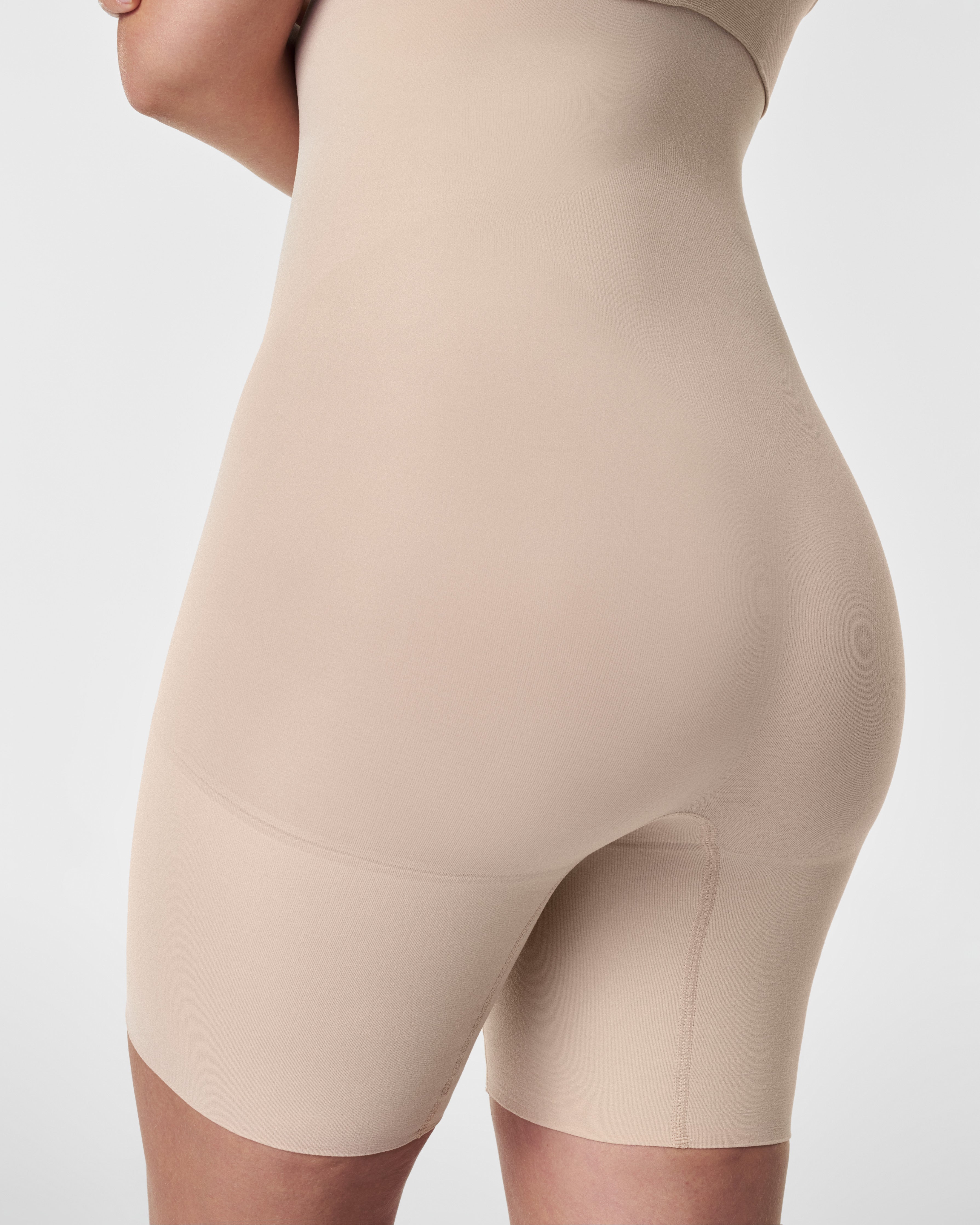 SPANXsculpt™ Seamless Power High-Waisted Mid-Thigh Short | Soft Nude