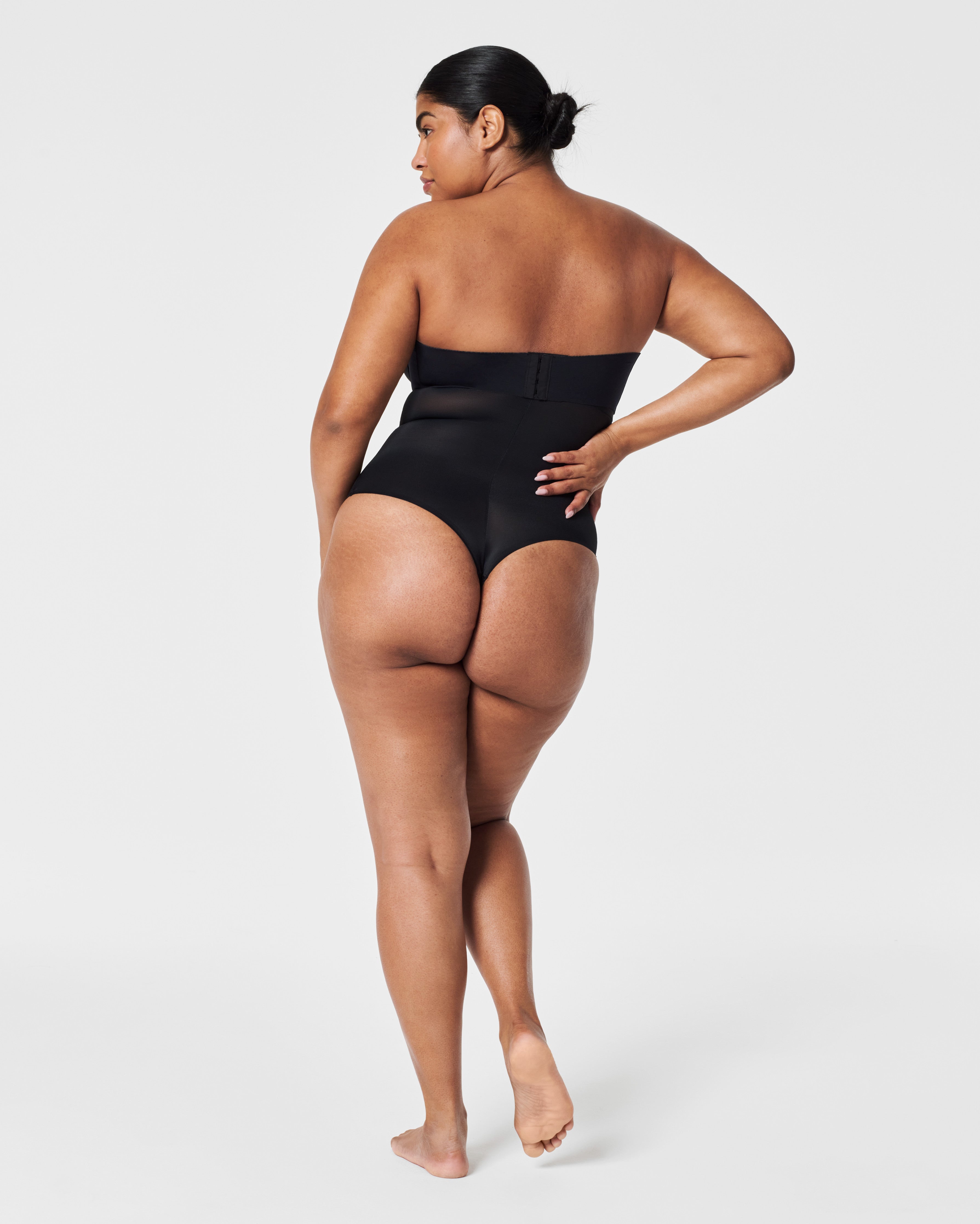 SPANXshape™ Invisible High-Waisted Thong | Very Black