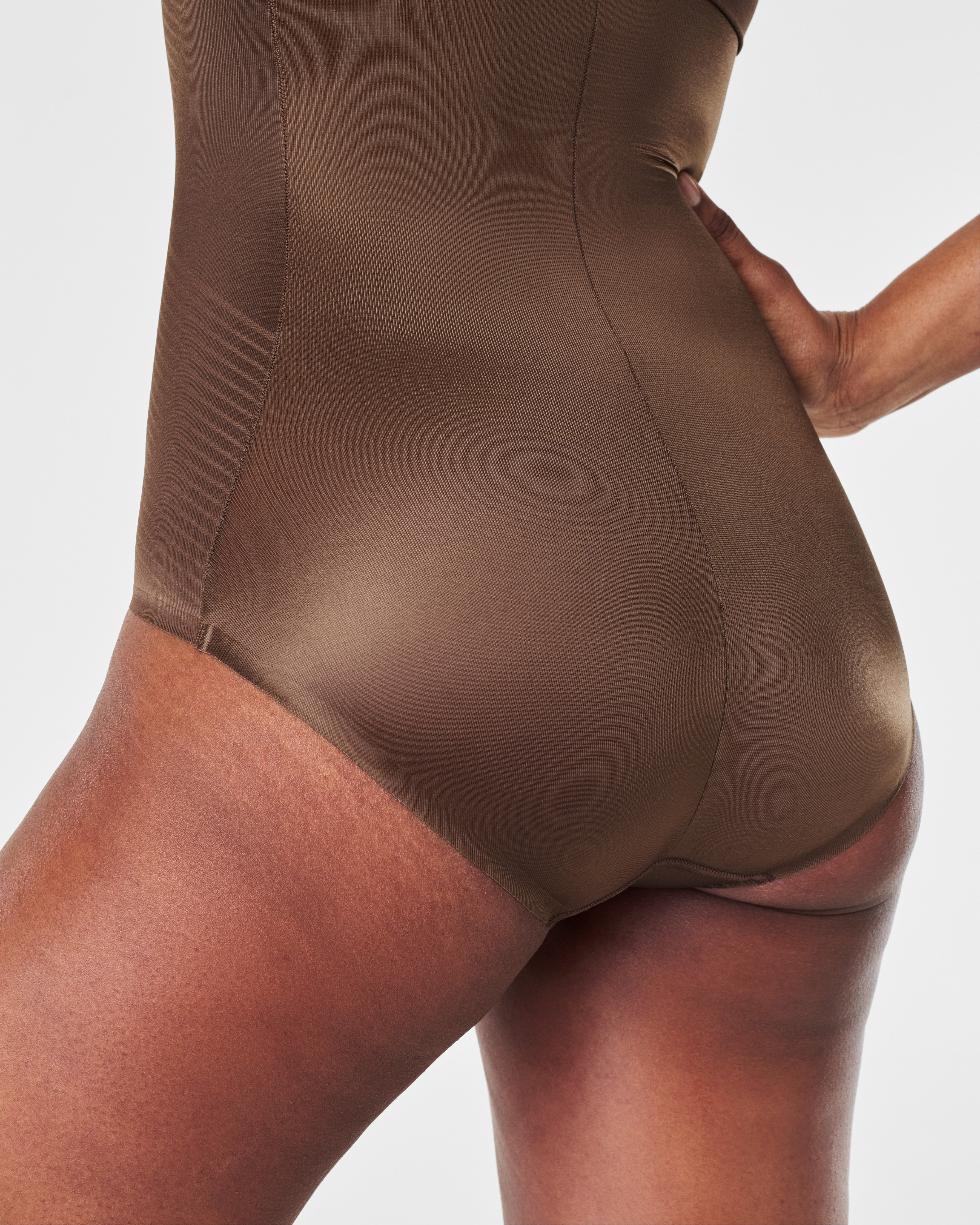 SPANXshape™ Invisible High-Waisted Brief | Chestnut Brown