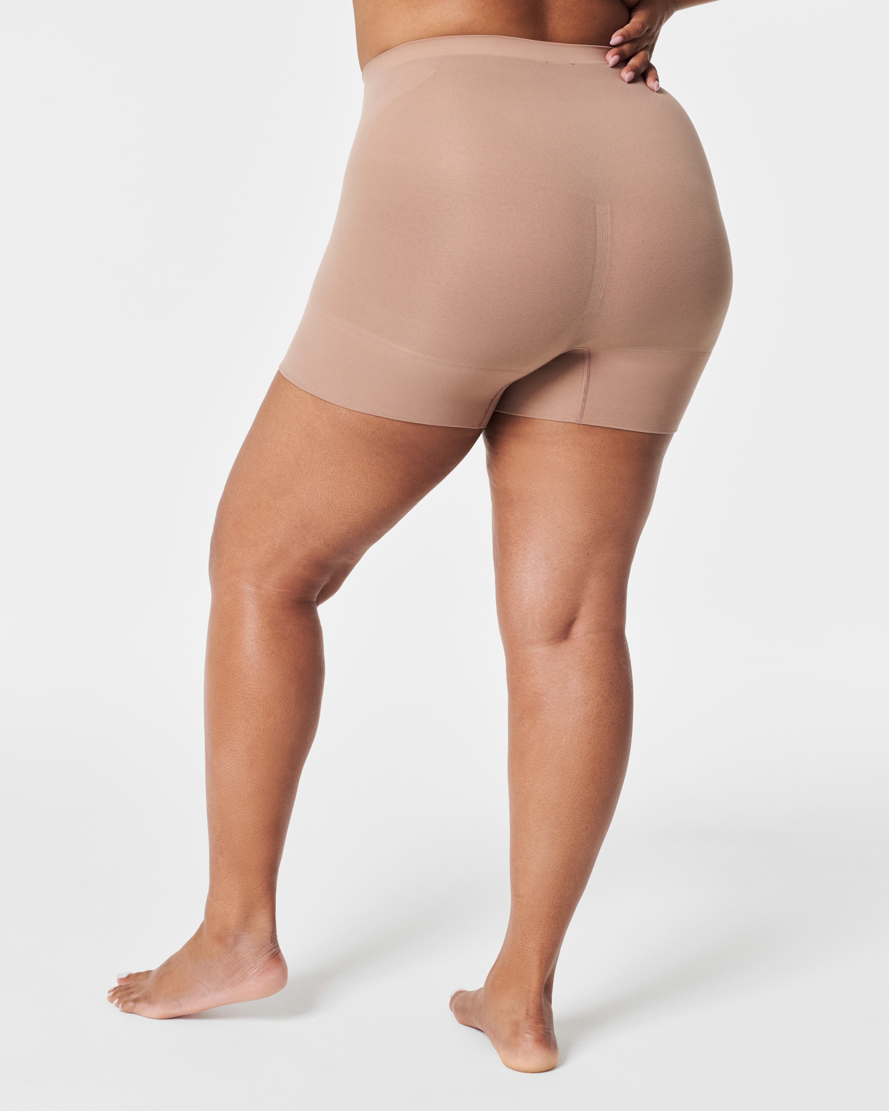 SPANXsculpt™ Seamless Power Shorty | Cafe Au Lait