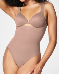 SPANXsculpt™ Seamless Power High-Waisted Thong | Cafe Au Lait