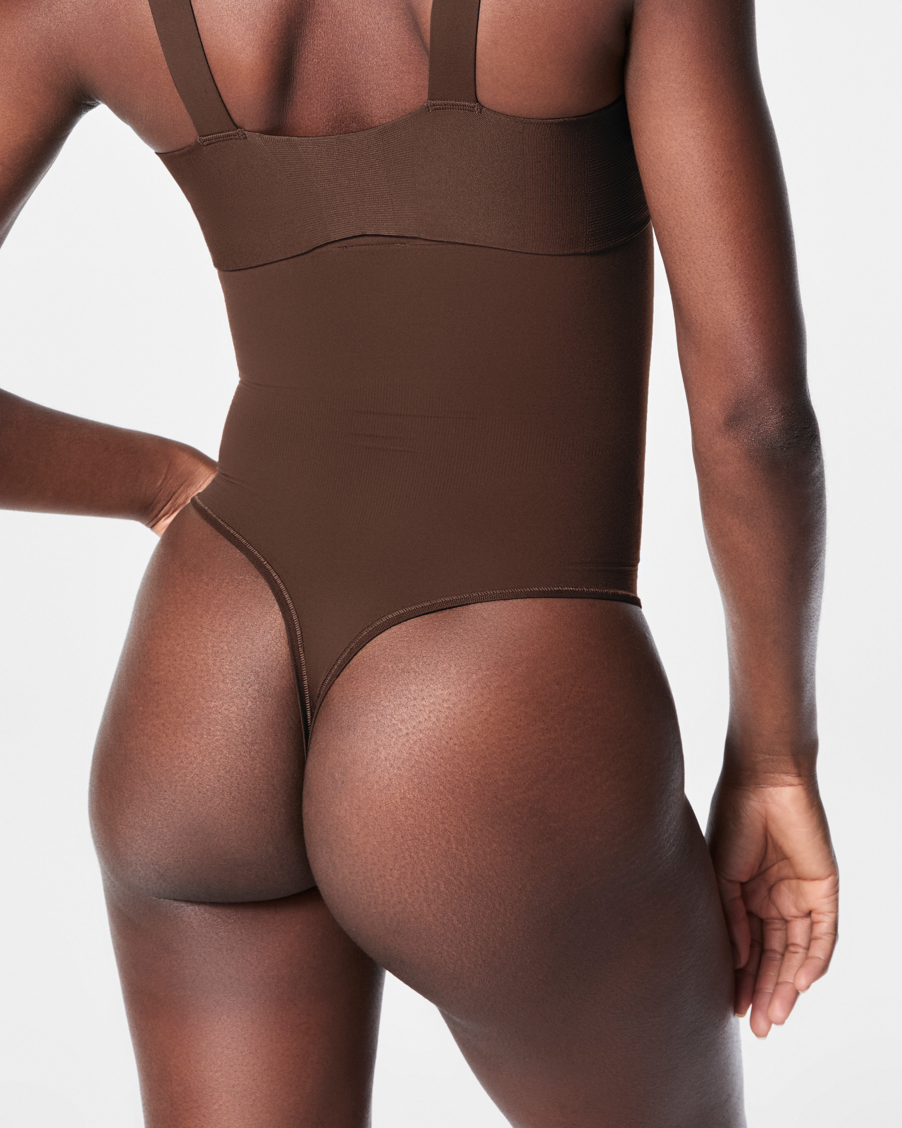 SPANXsculpt™ Seamless Power High-Waisted Thong | Chestnut Brown