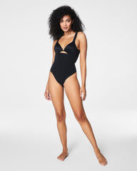 SPANXsculpt™ Seamless Power High-Waisted Thong | Very Black