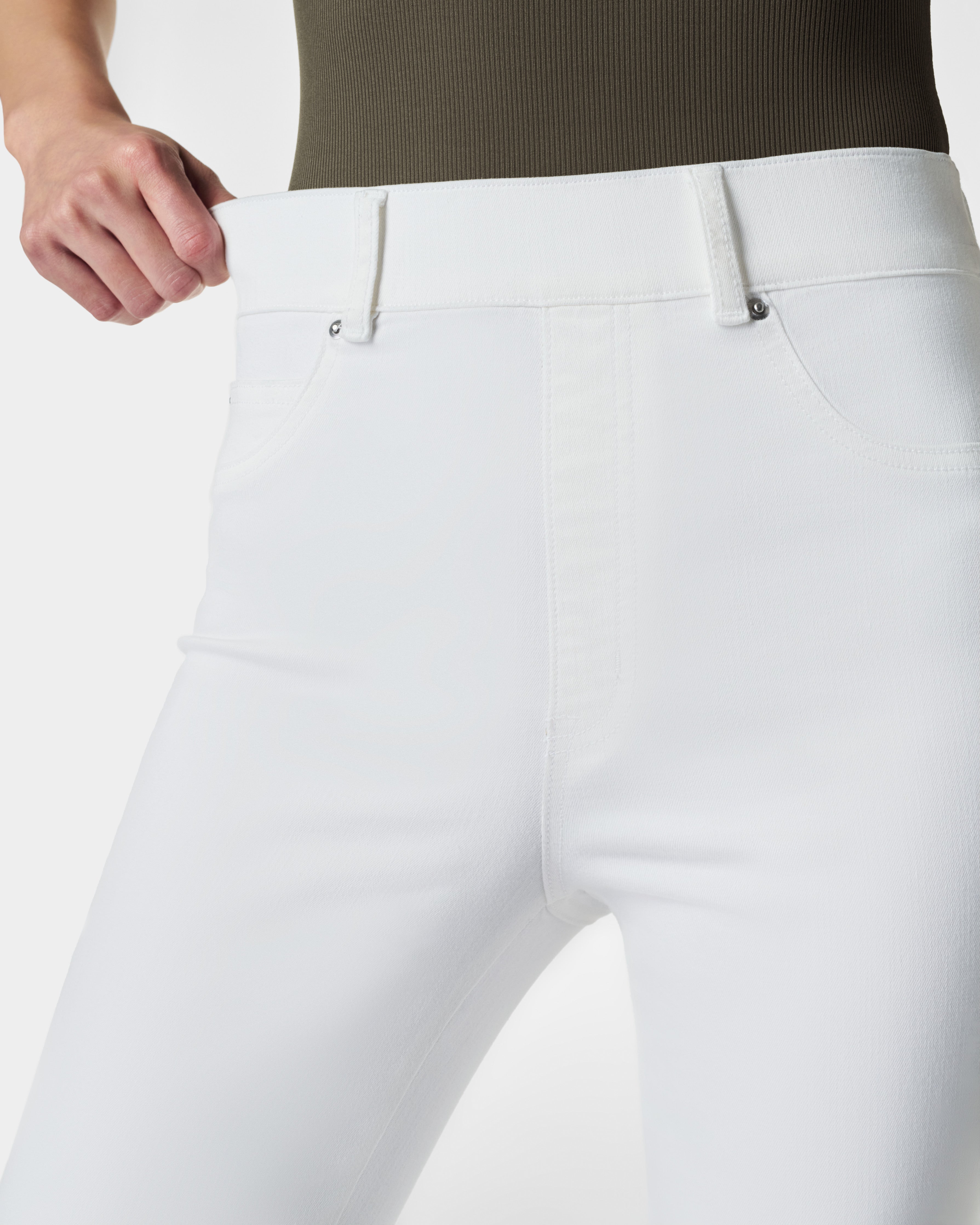 SPANXshape™ Original EveryWear Ankle Skinny Jeans | White