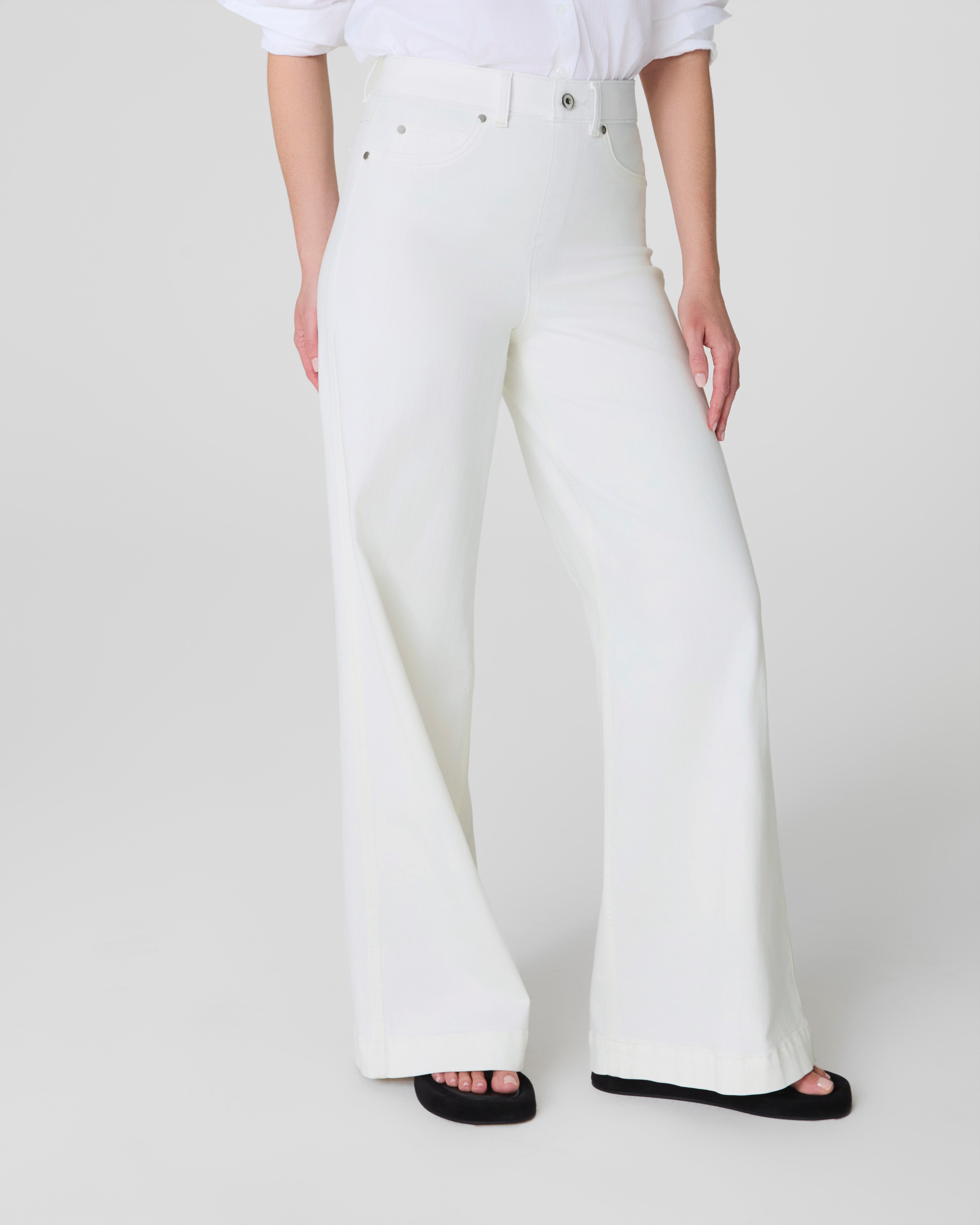 SPANXshape™ Original EveryWear Wide Leg Jeans | Chalk