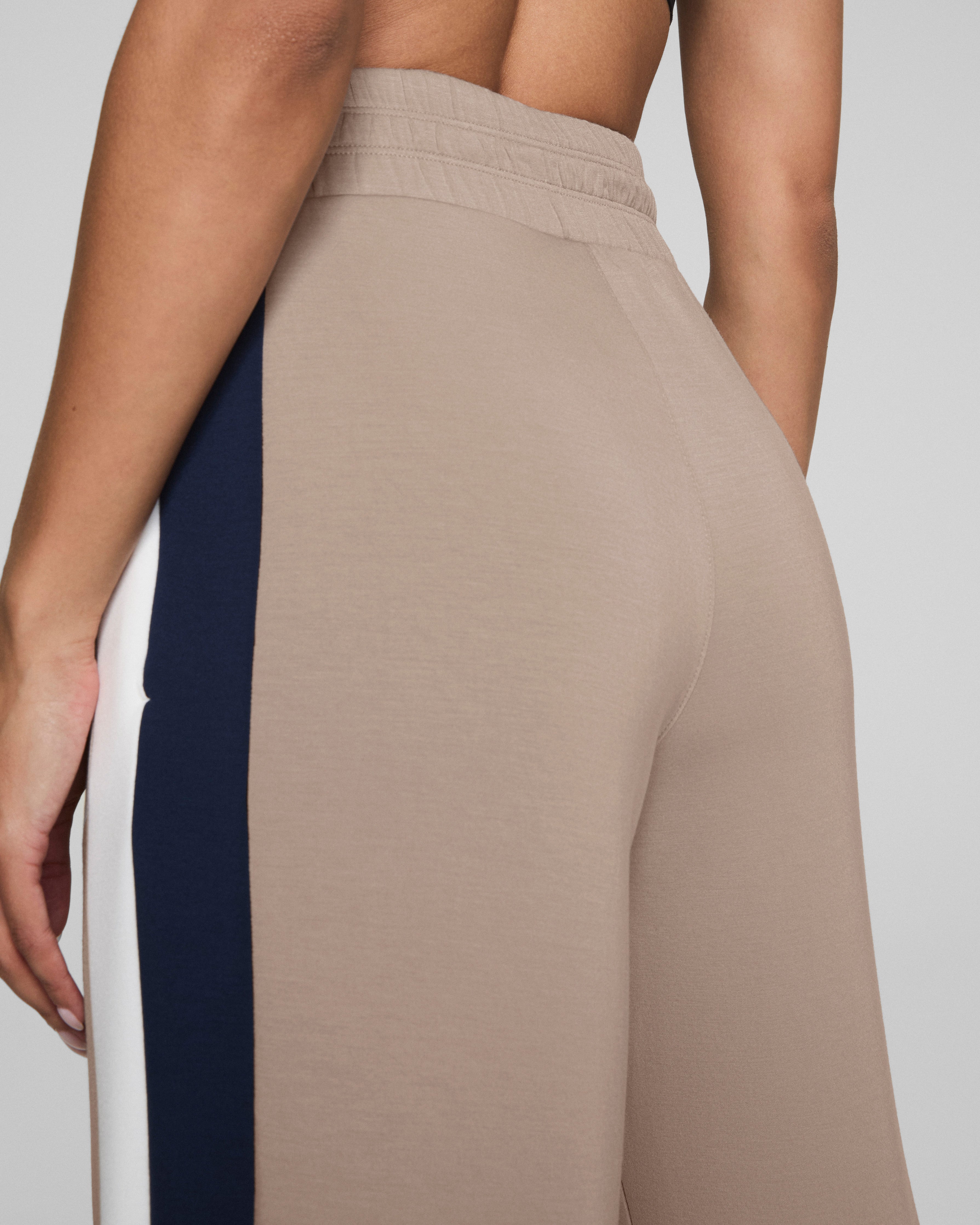 SPANX AirEssentials® Colorblock Wide Leg Track Pant | Ashwood/Powder/Timeless Navy