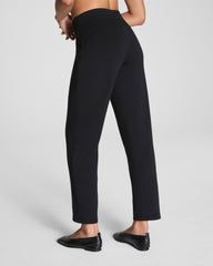 SPANX AirEssentials® Slim Straight Pant | Very Black