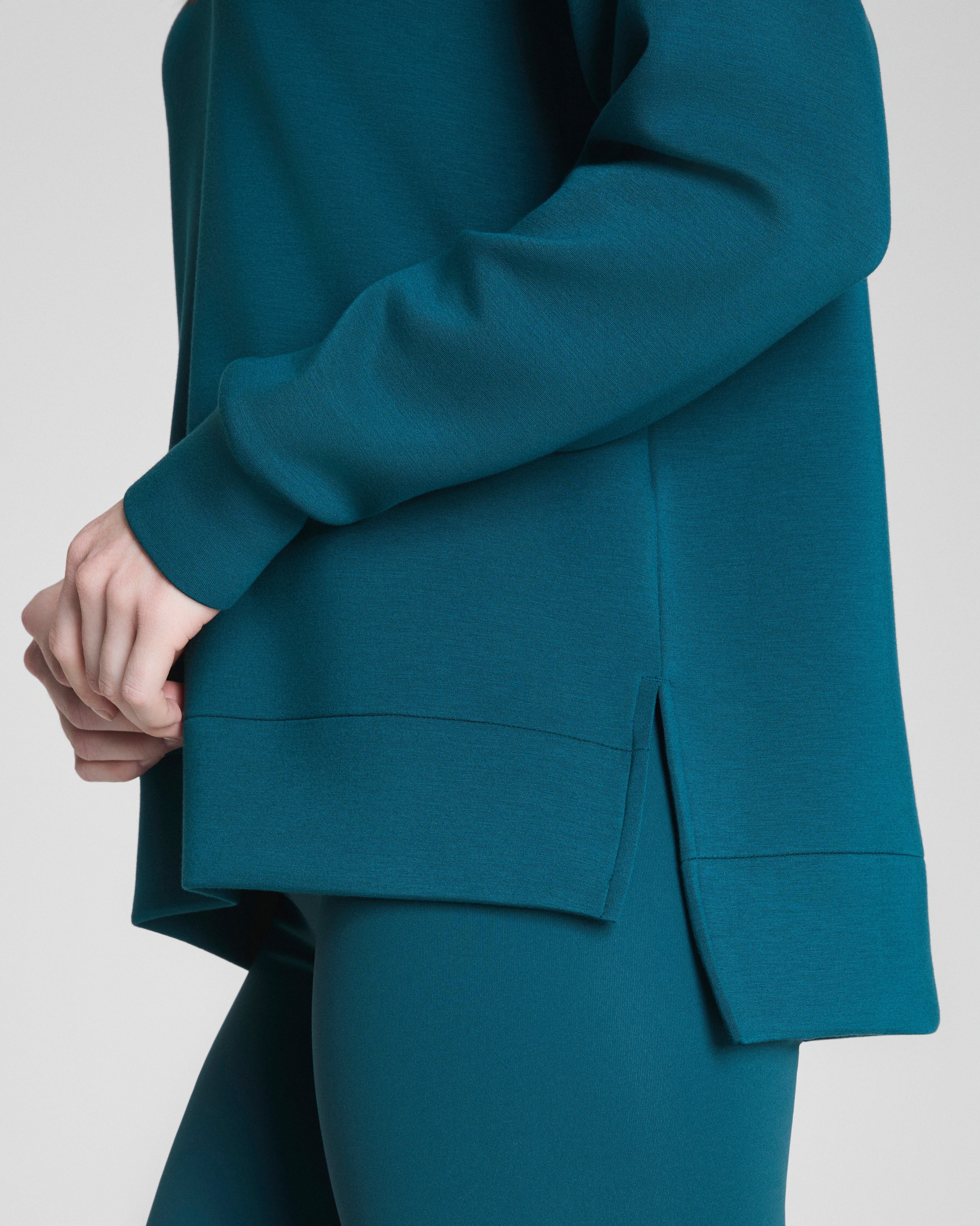 SPANX AirEssentials® Crewneck Tunic | Emerald Bay