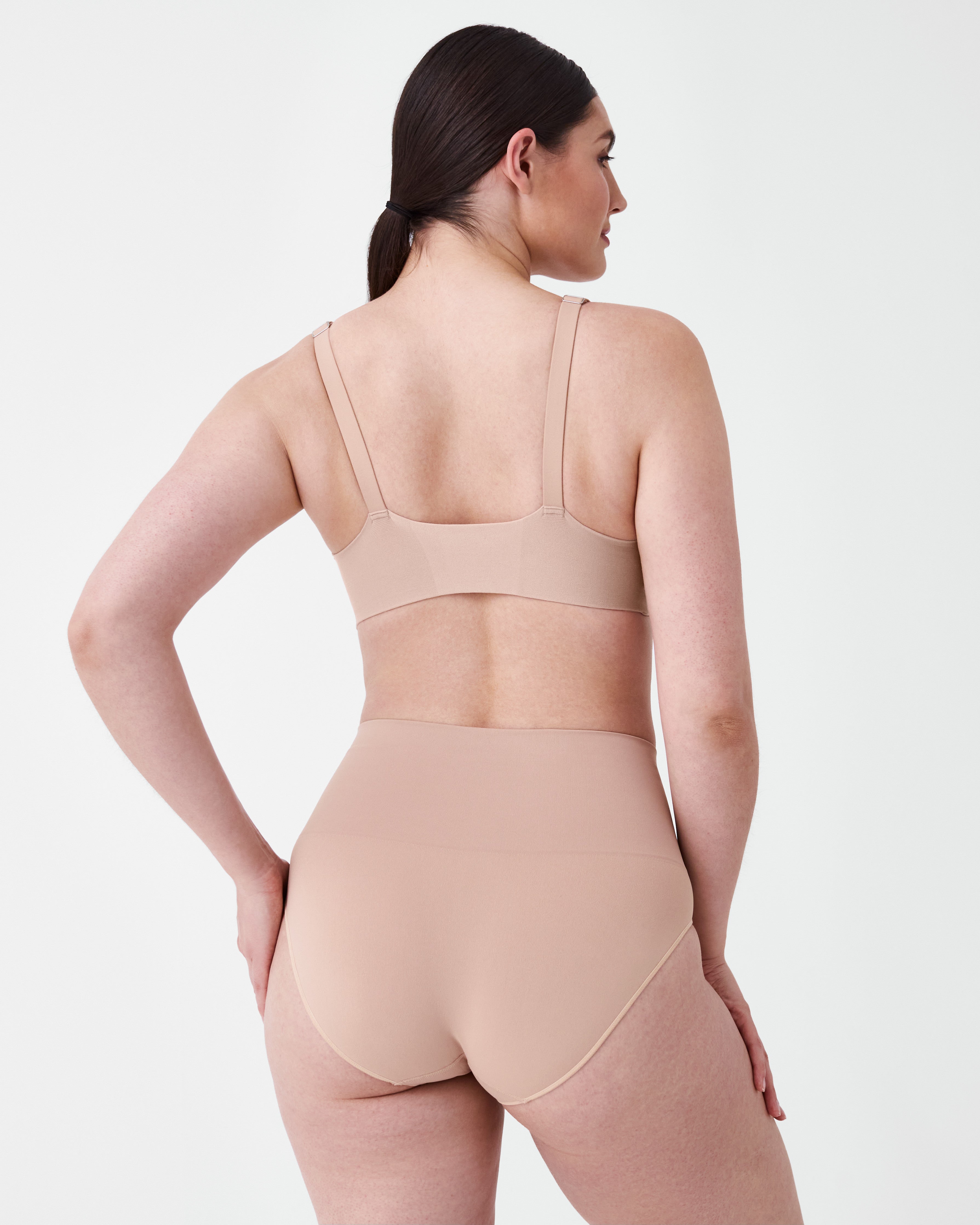 SPANXsmooth™ Bra-llelujah!® Adjustable Plunge Wireless Lift Bra | Toasted Oatmeal
