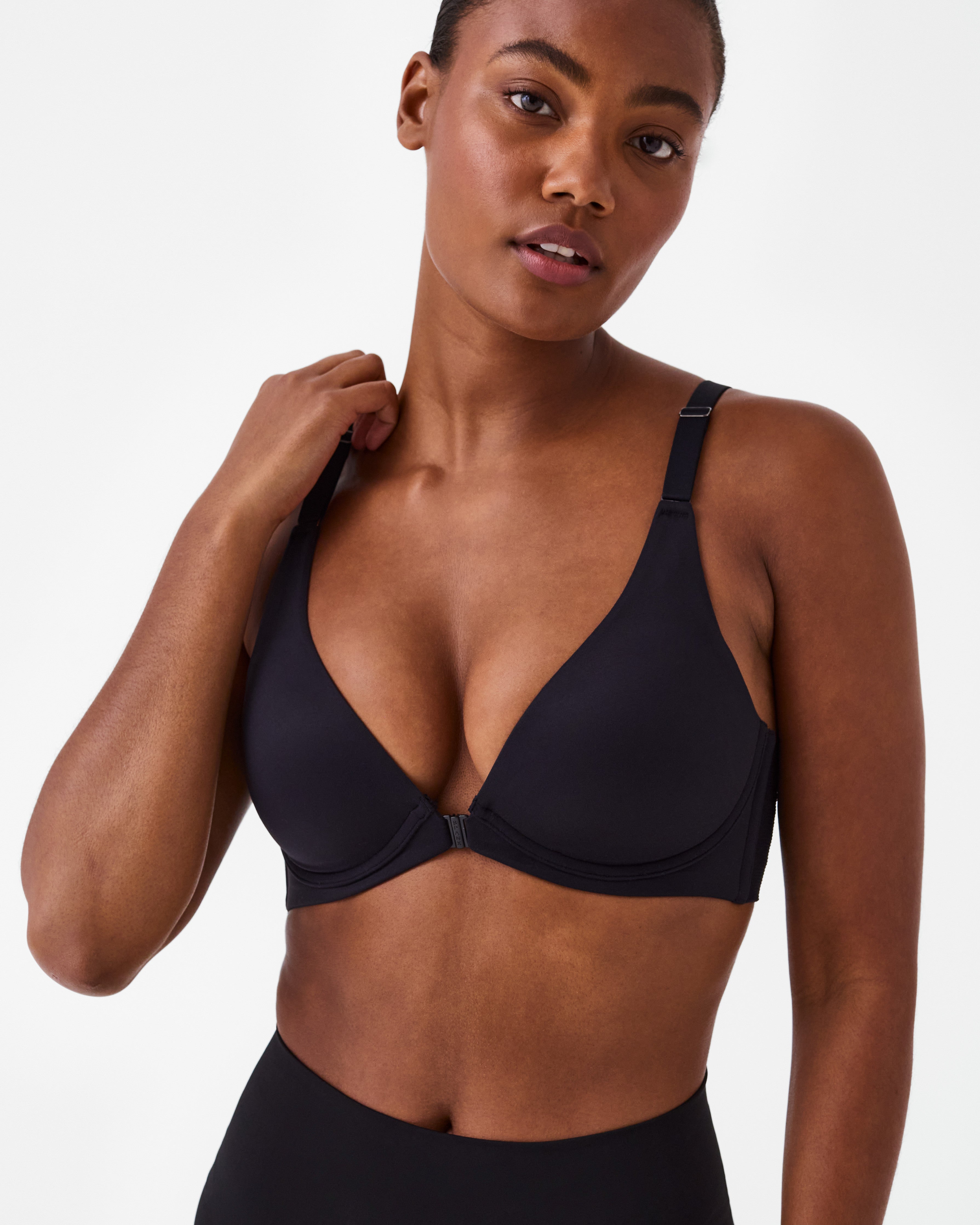 SPANXsmooth™ Bra-llelujah!® Adjustable Plunge Wireless Lift Bra | Very Black