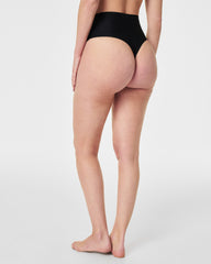 SPANXshape™ Sheer Control Thong | Very Black