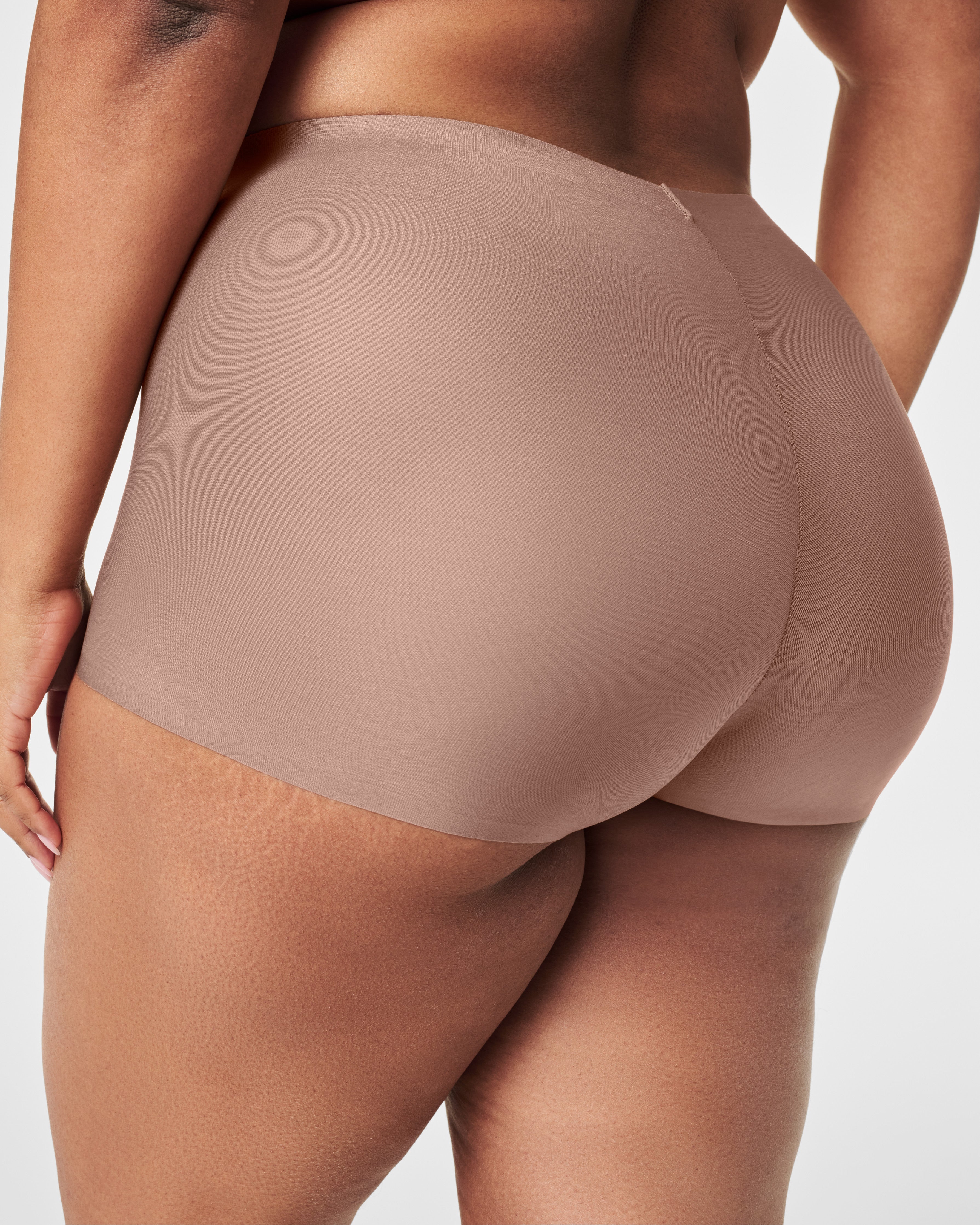 SPANXshape™ Sheer Control Boyshort | Cafe Au Lait