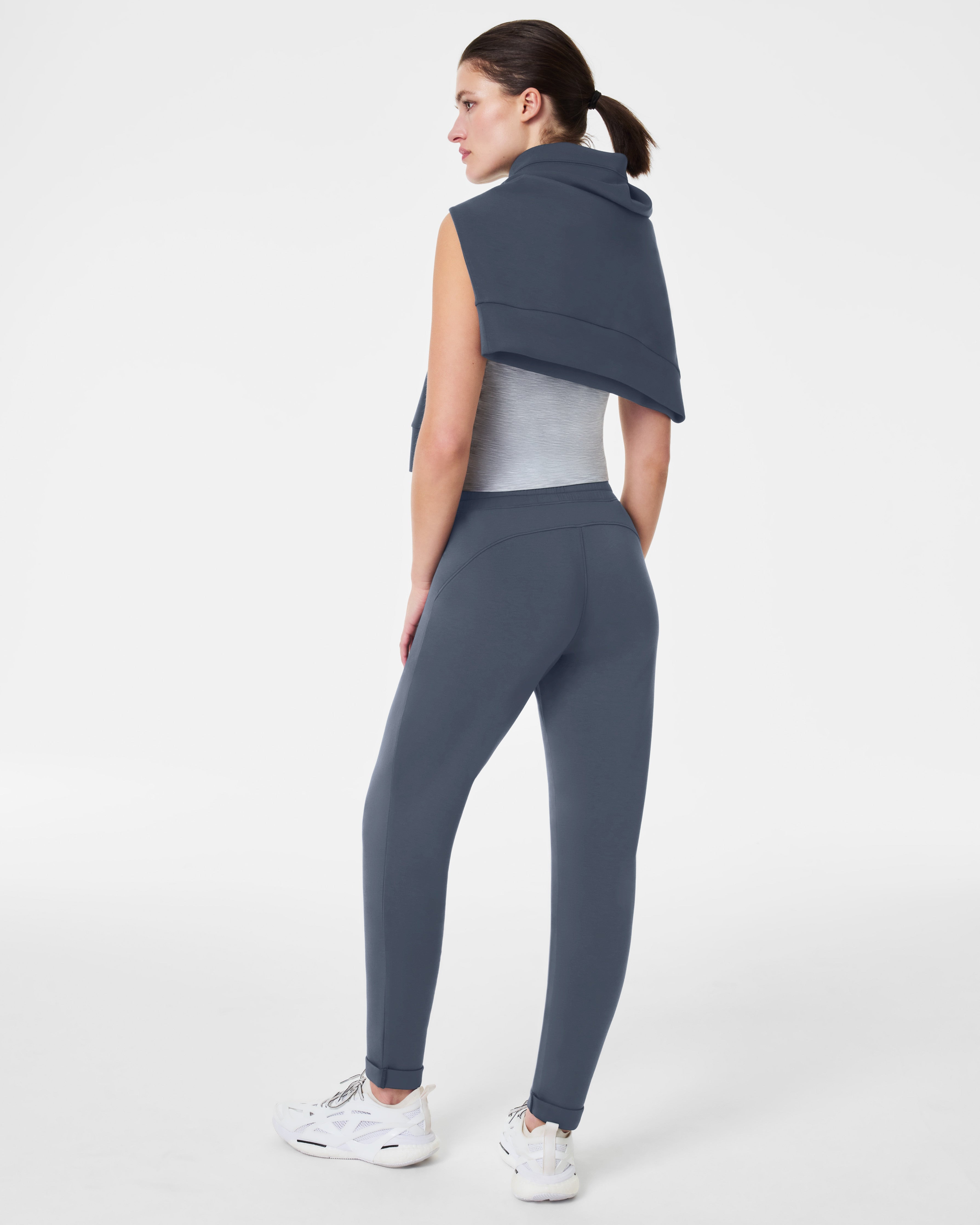SPANX AirEssentials® Tapered Pant | Dark Storm