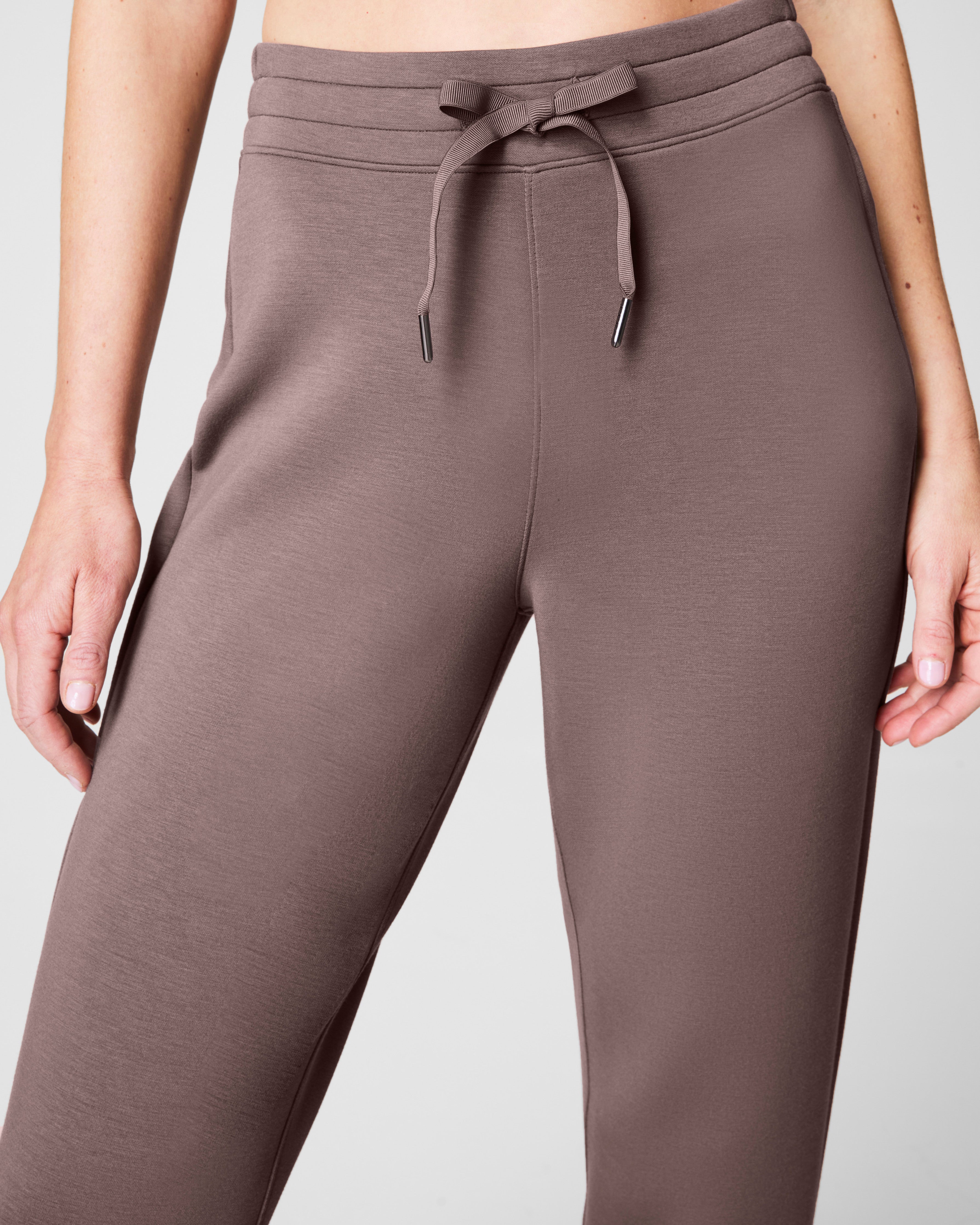 SPANX AirEssentials® Tapered Pant | Smoke