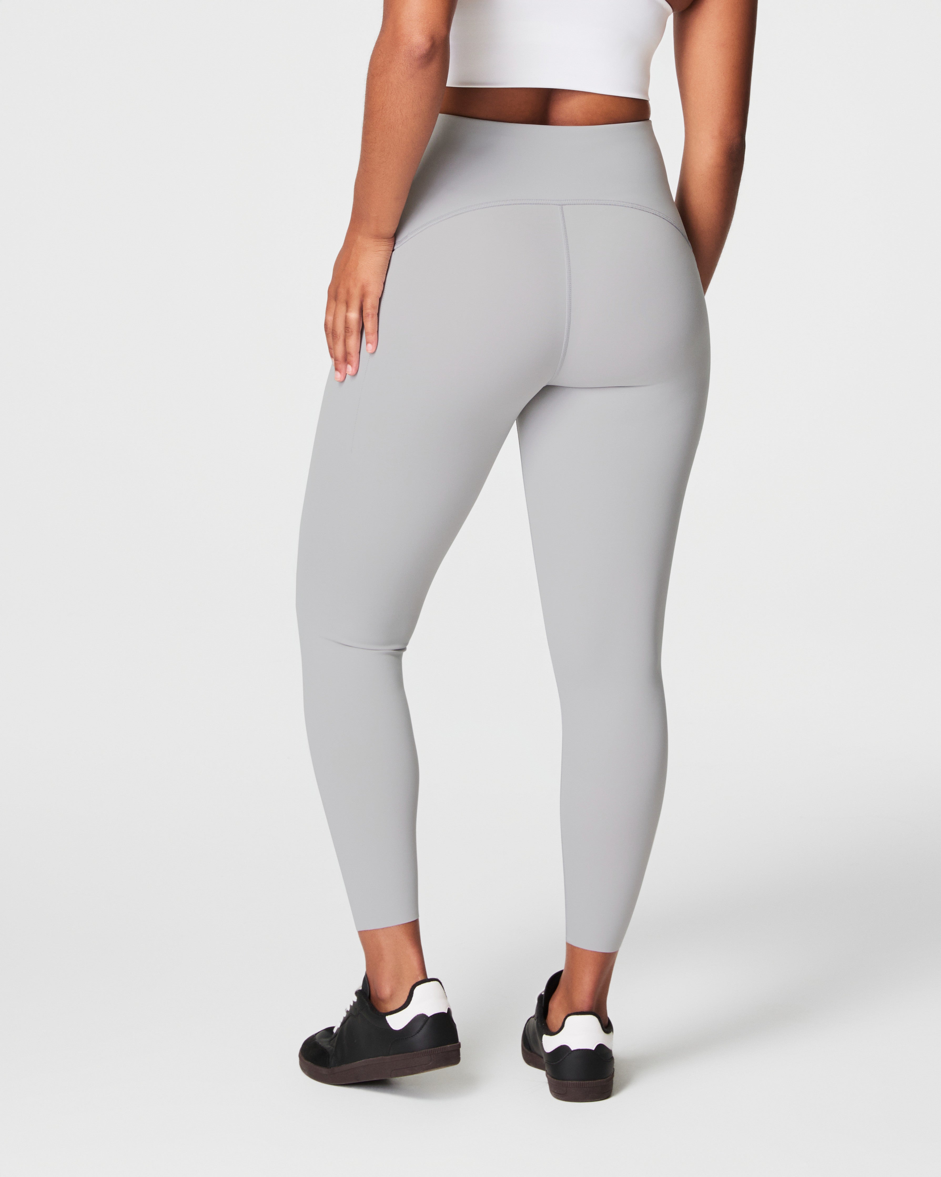 SPANXshape™ Booty Boost® Side Pocket Leggings | Cloudy Grey