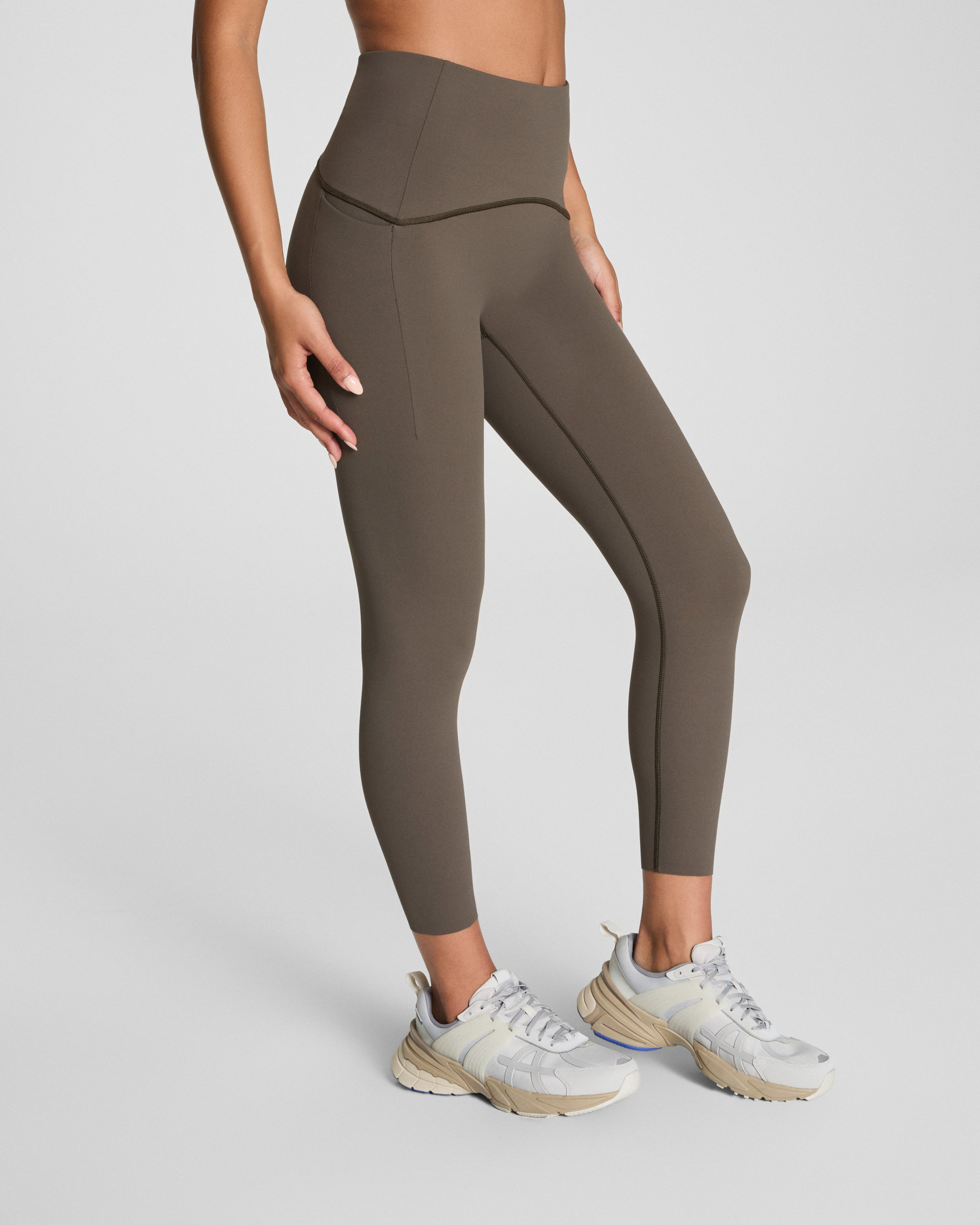 SPANXshape™ Booty Boost® Side Pocket Leggings | Mineral