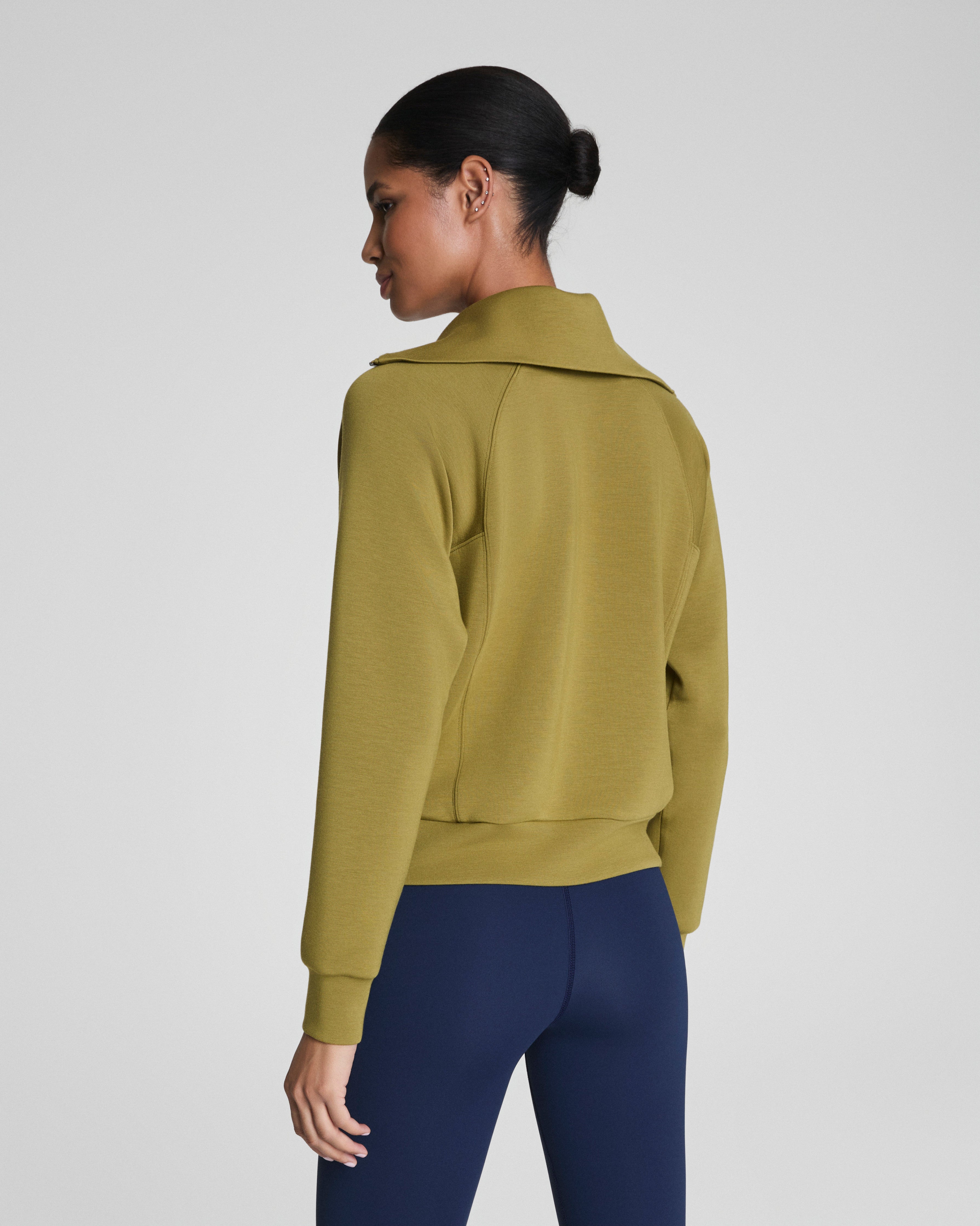 SPANX AirEssentials® Half Zip | Olivine