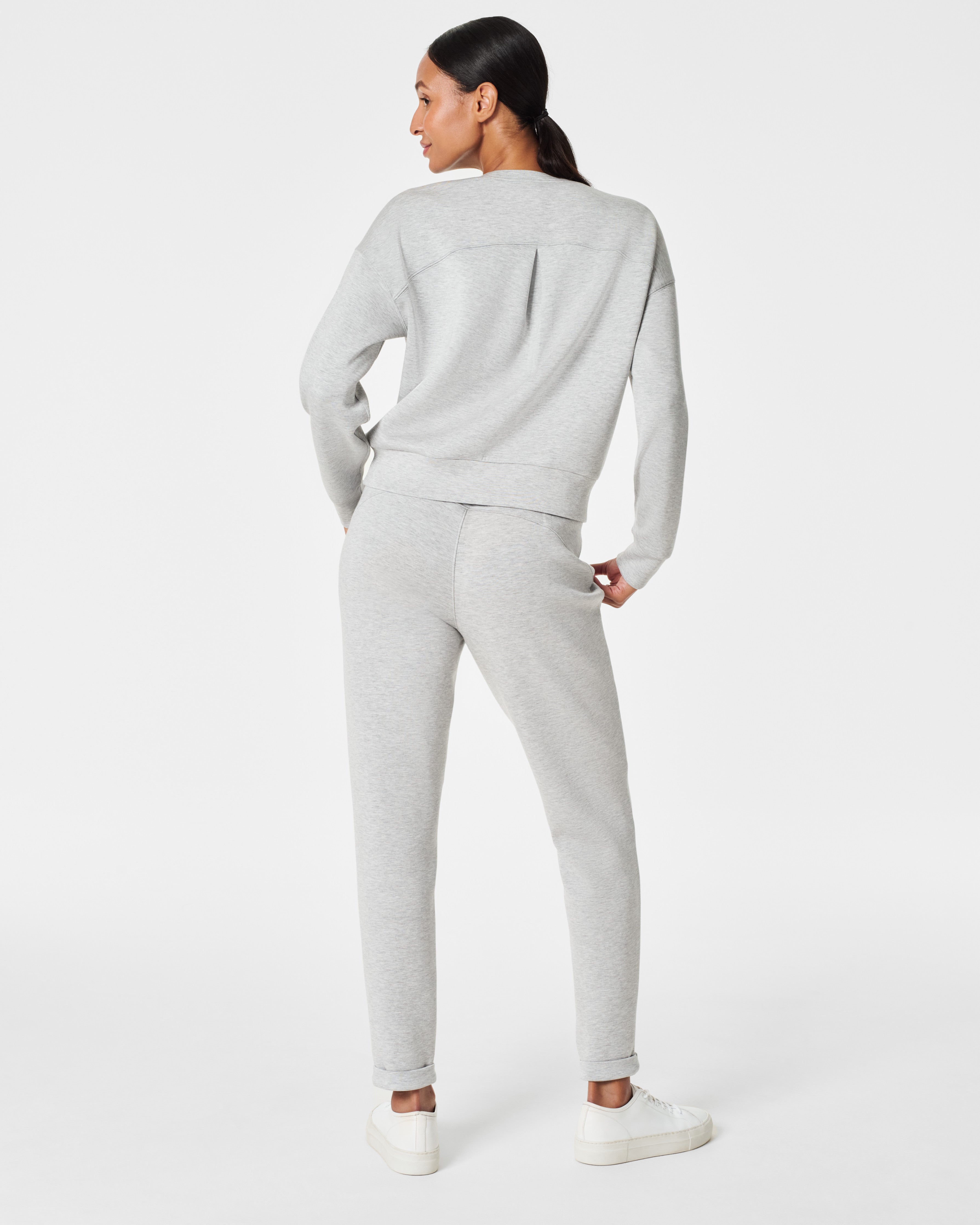 SPANX AirEssentials® Crewneck | Light Heather Grey