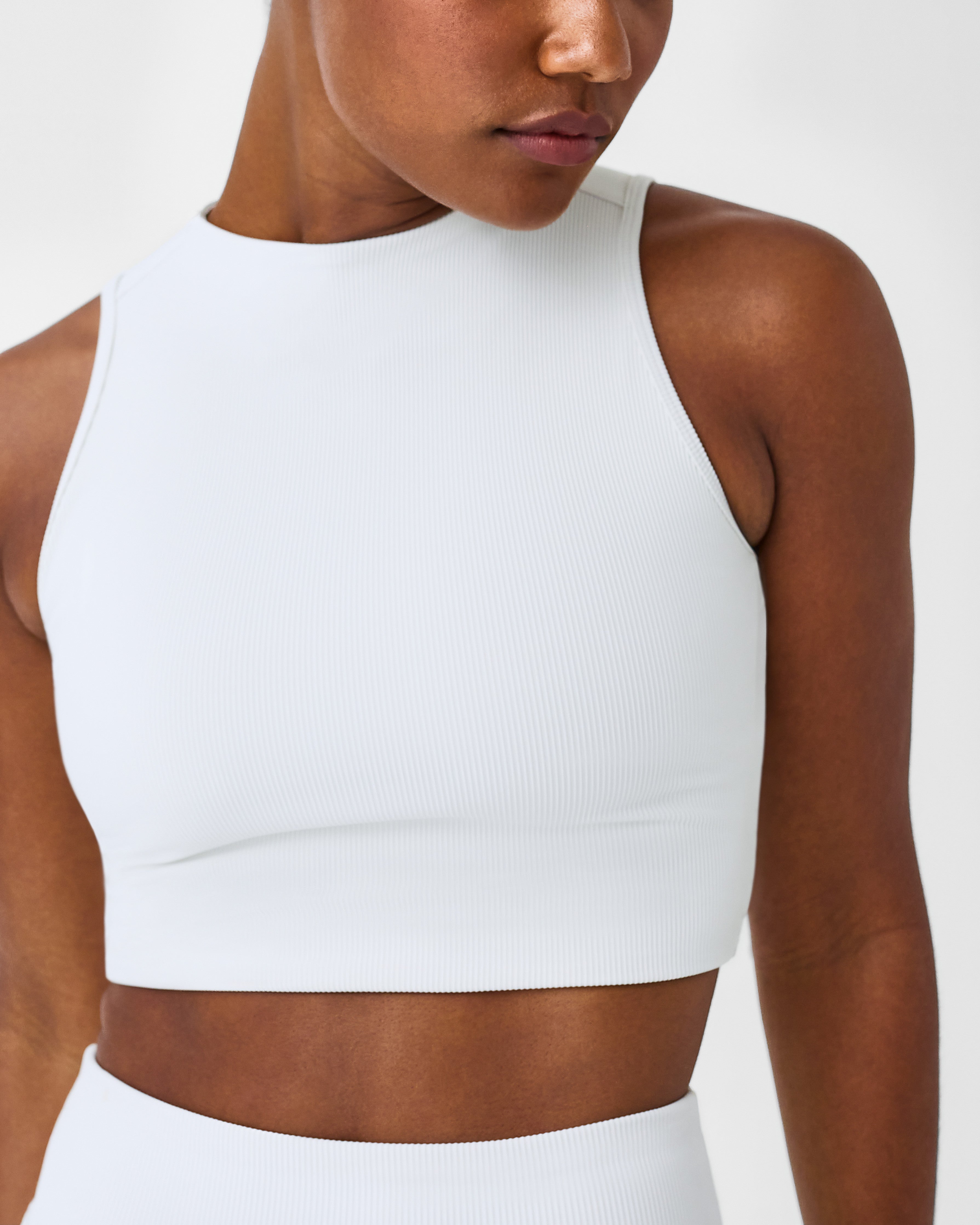 SPANXshape™ Get Moving Contour Rib Mock Neck Tank