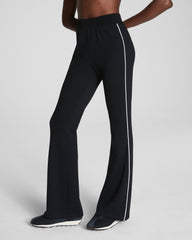 SPANX AirEssentials® Pique Flare Pant | Very Black