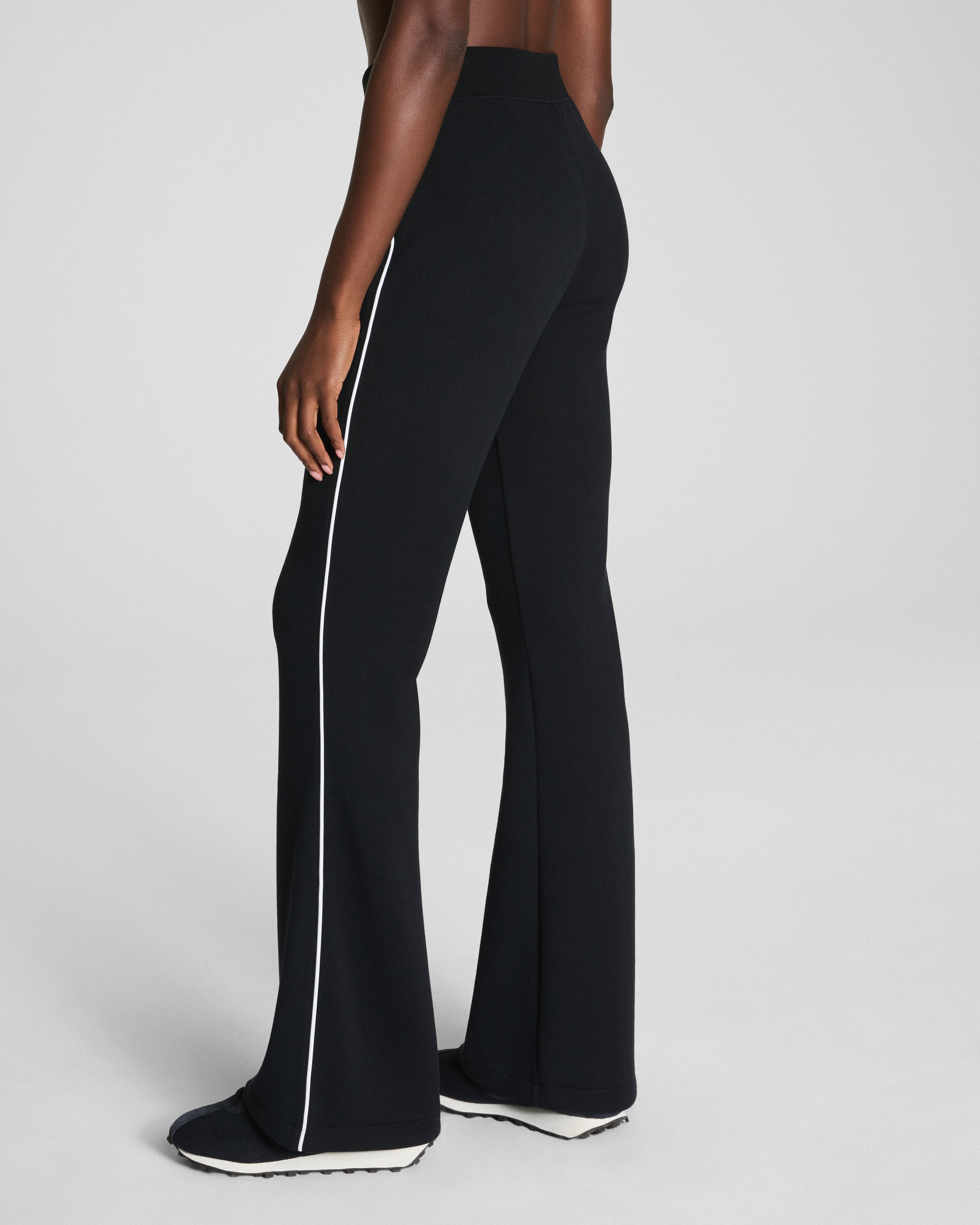 SPANX AirEssentials® Pique Flare Pant | Very Black