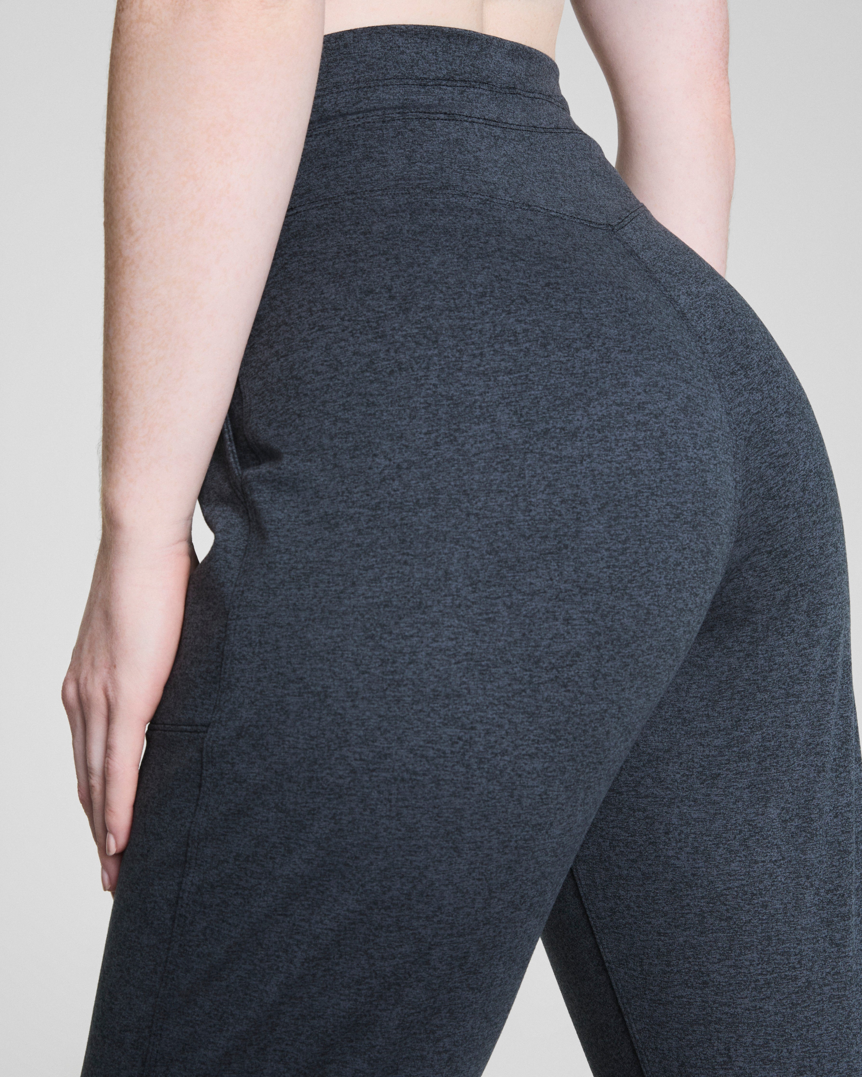 SPANXsupersmooth™ SoftStretch Slim Jogger | Very Black / Light Very Black