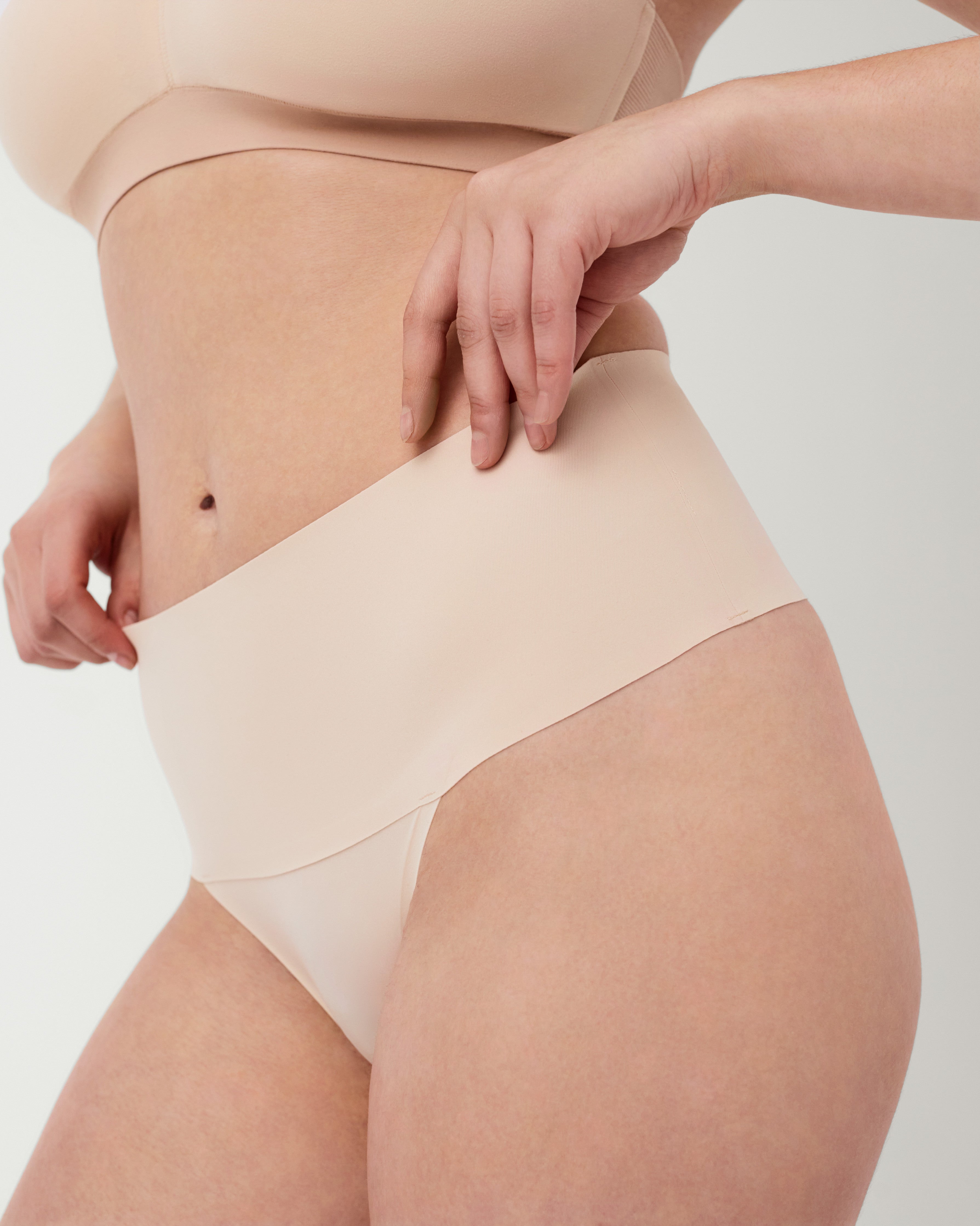SPANXsupersmooth™ Undie-tectable® Thong