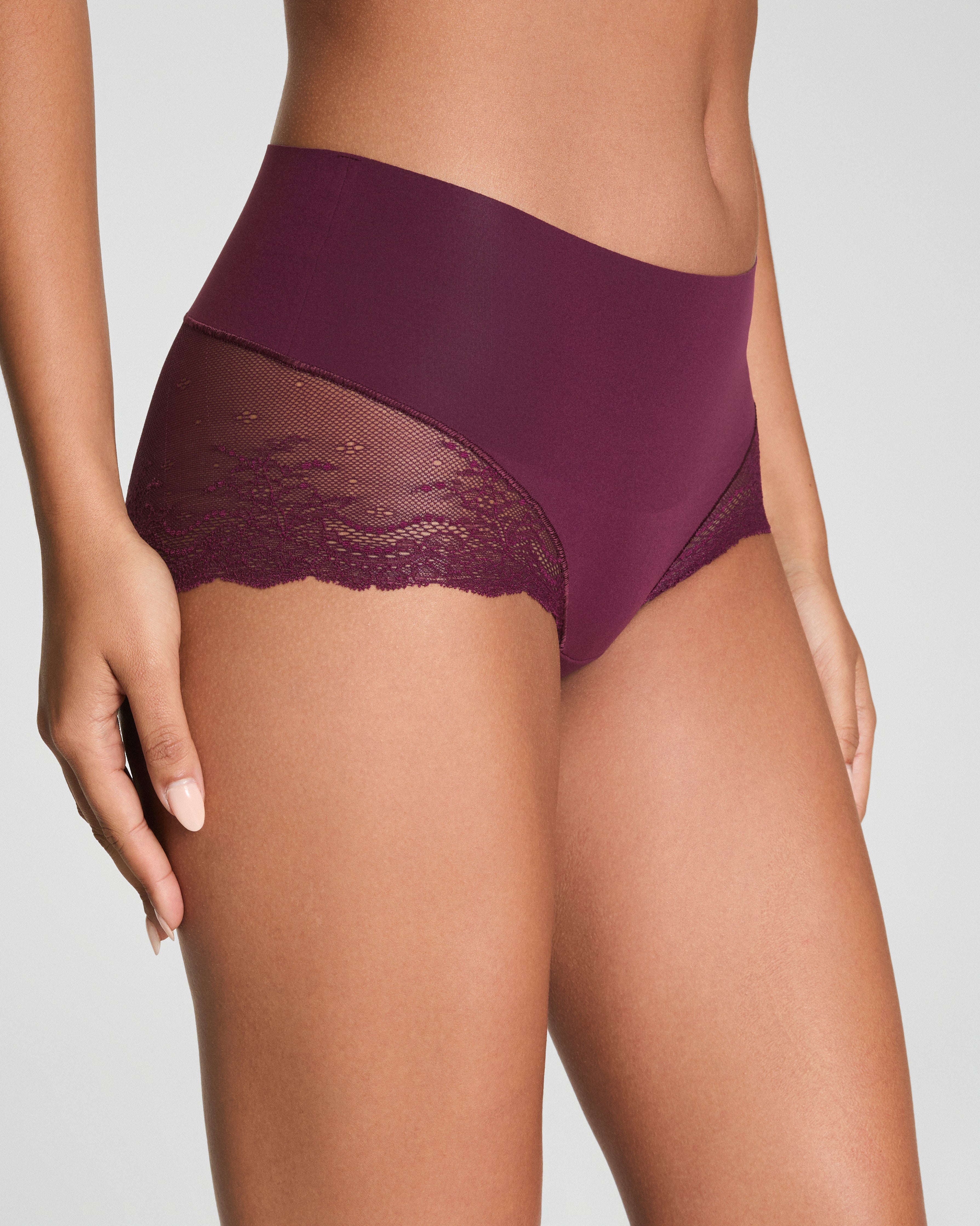 SPANXsupersmooth™ Undie-tectable® Lace Hi-Hipster