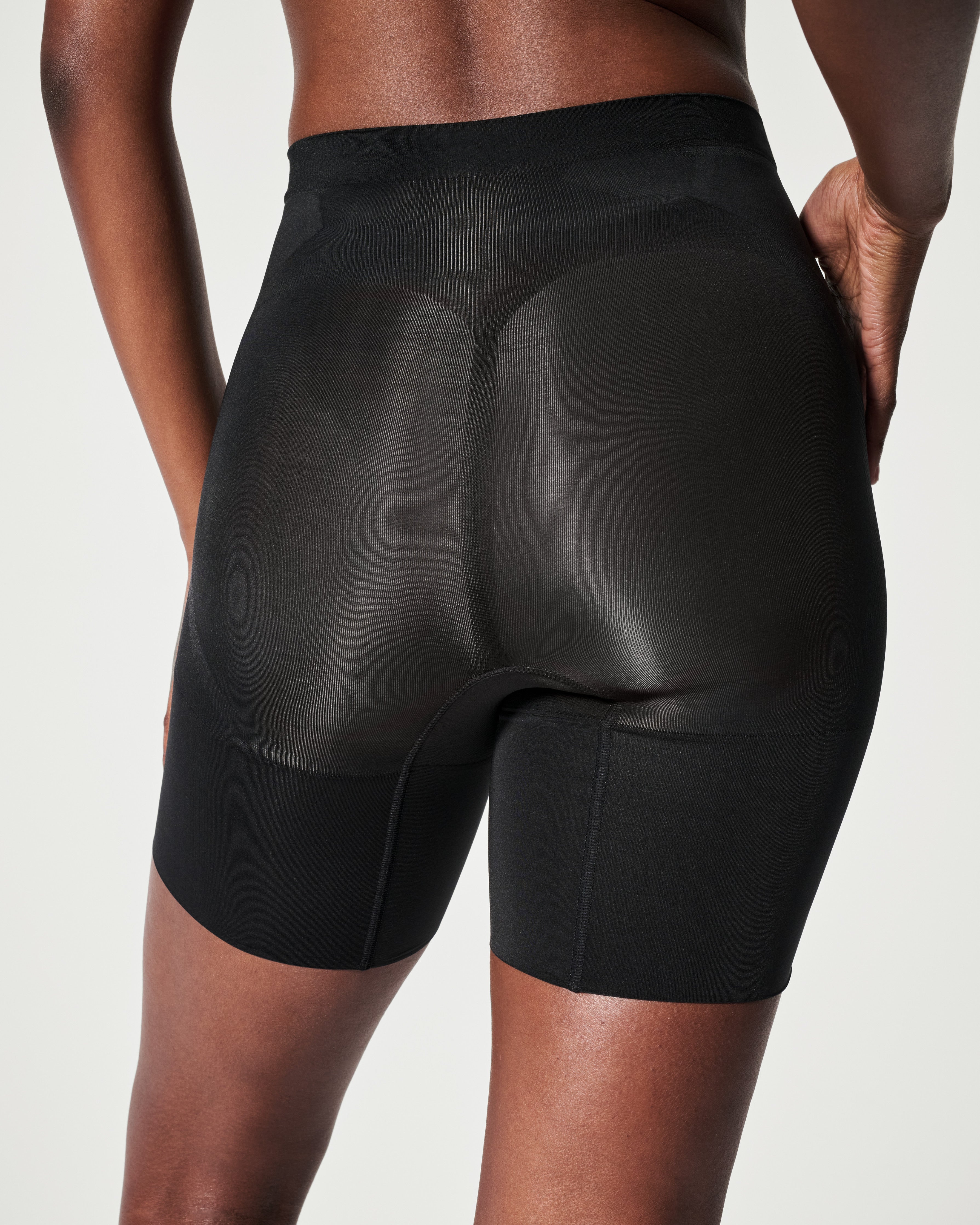 SPANXsculpt™ OnCore Mid-Thigh Short | Very Black