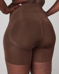 SPANXsculpt™ OnCore Mid-Thigh Short | Chestnut Brown